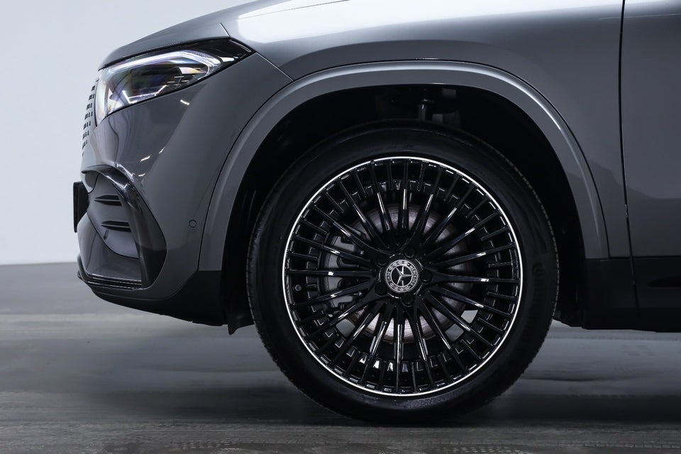 Mercedes EQA250+ AMG Advance 5d