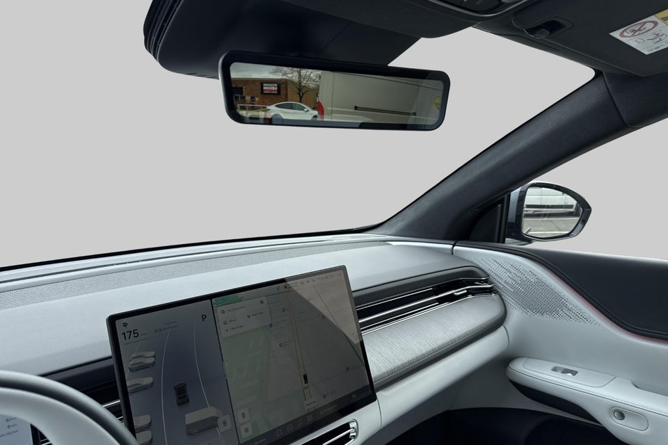 Xpeng G6 Performance 5d