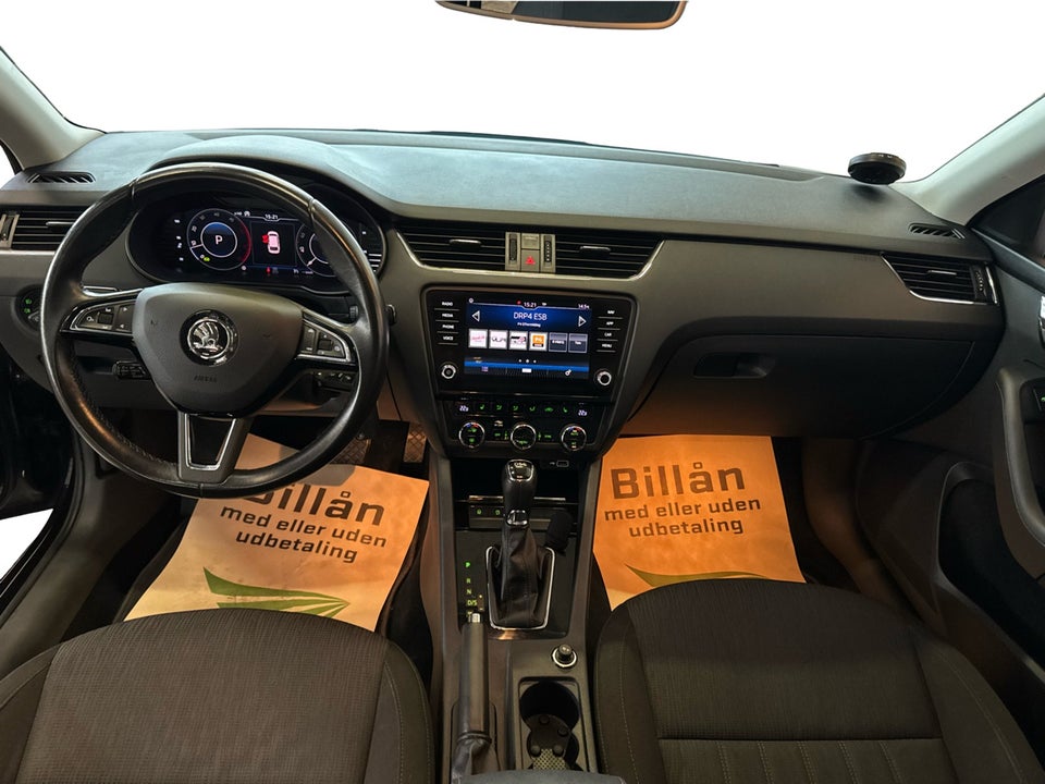 Skoda Octavia 2,0 TDi 150 Business Line+ Celebration Combi DSG 5d