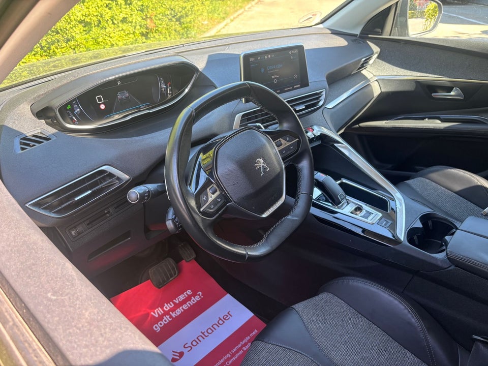Peugeot 3008 1,2 e-THP 130 Allure EAT6 5d