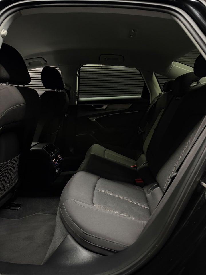 Audi A6 50 TFSi e Sport quattro S-tr. 4d