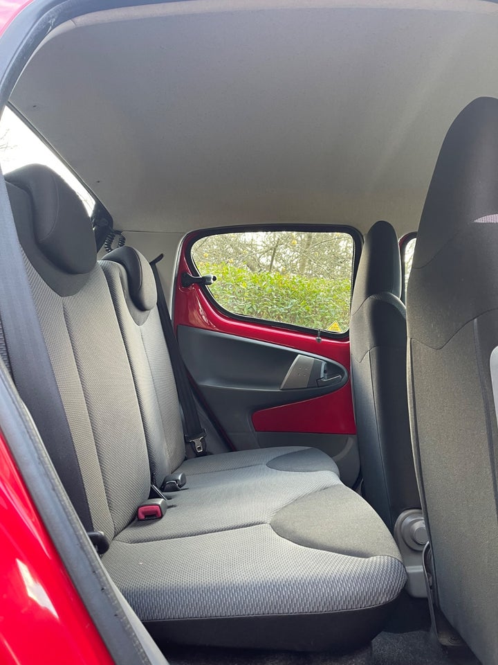 Toyota Aygo 1,0 Plus 5d