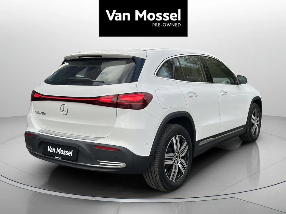 Mercedes EQA250+ Progressive 5d