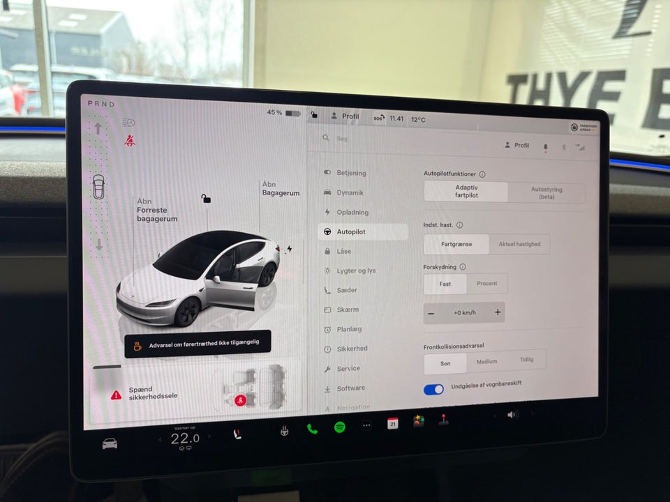 Tesla Model 3 RWD 4d
