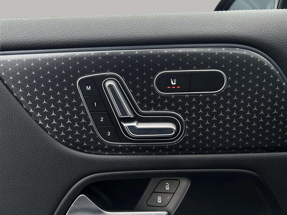 Mercedes EQA250+ AMG Premium 5d