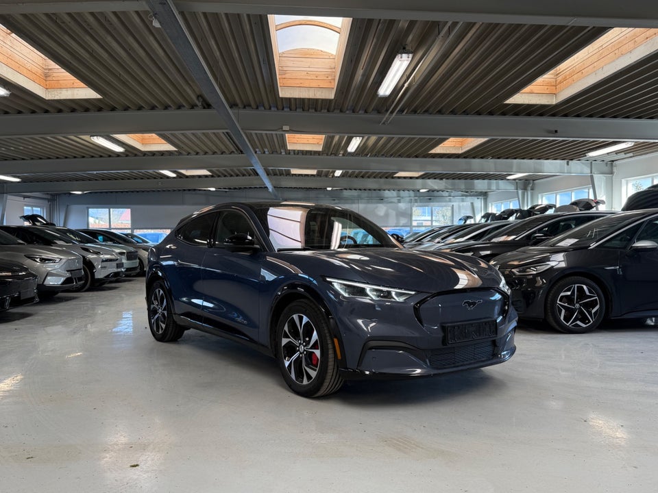 Ford Mustang Mach-E 91 Premium Extended Range AWD 5d