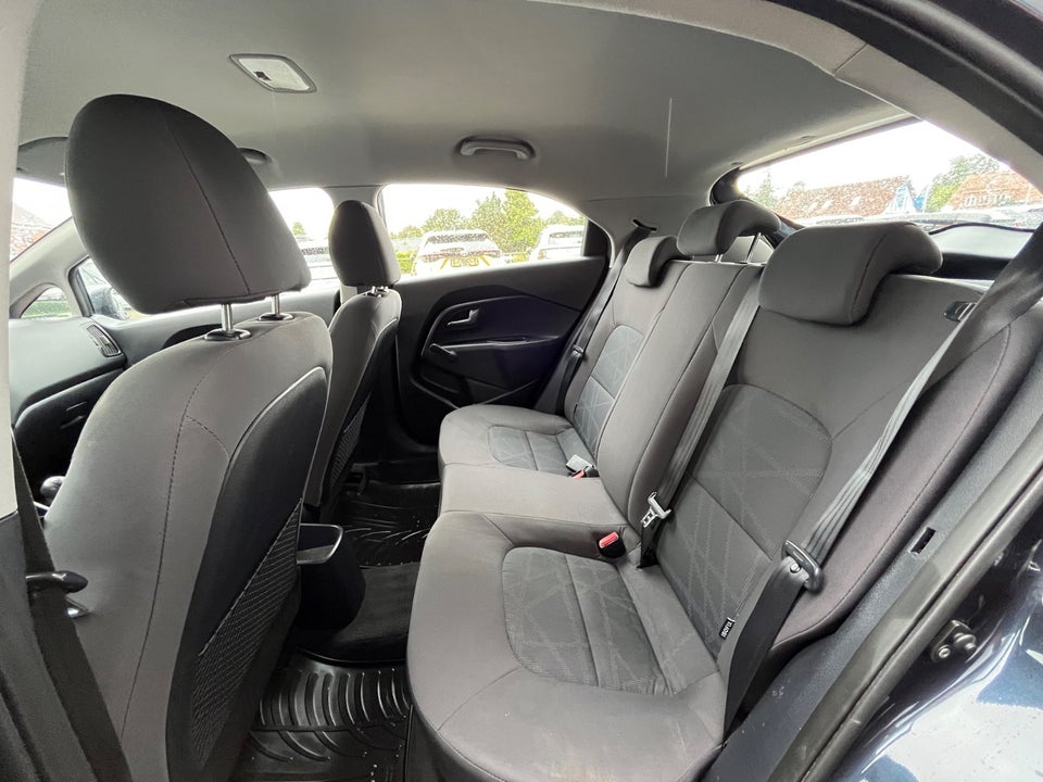 Kia Rio 1,1 CRDi 75 Active 5d
