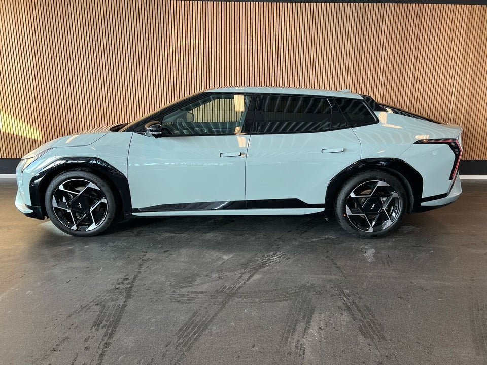 Kia EV4 81 Long Range GT-Line Fastback 4d