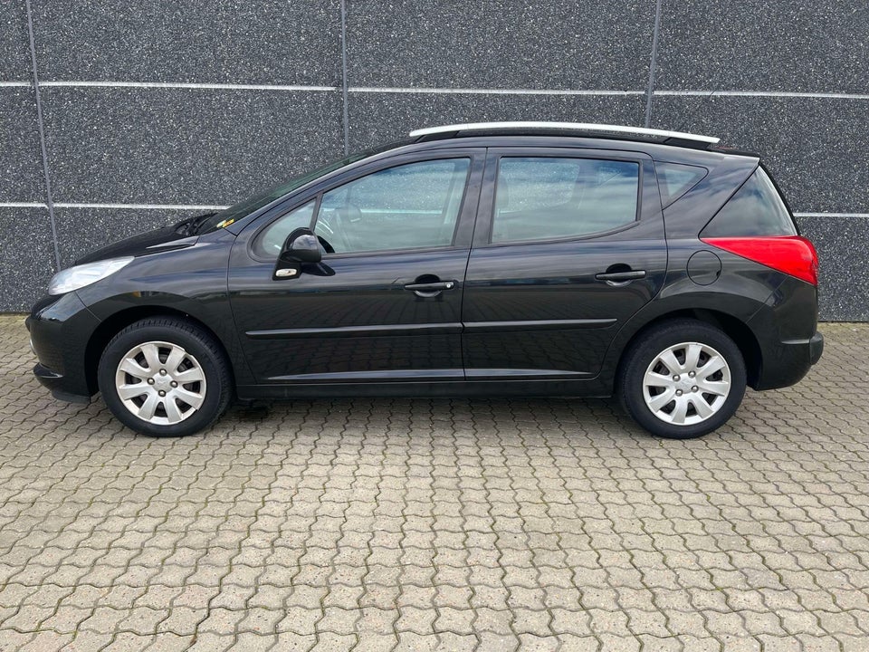 Peugeot 207 1,6 VTi Premium SW 5d