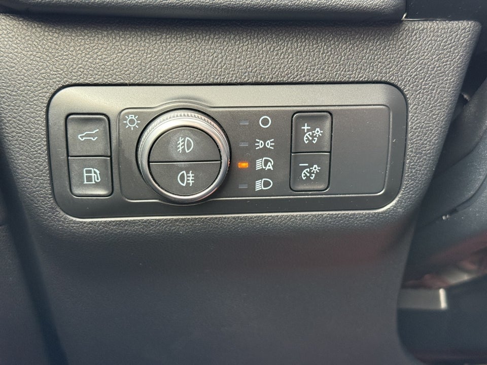 Ford Kuga 2,5 PHEV Vignale CVT 5d