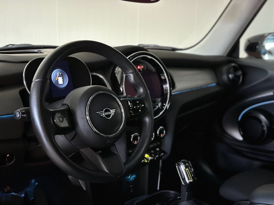 MINI Cooper SE Camden Edition 3d