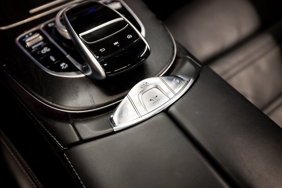 Mercedes E53 3,0 AMG Cabriolet aut. 4Matic+ 2d