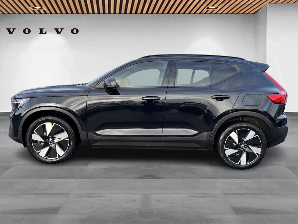 Volvo XC40 ReCharge Extended Range Plus 5d