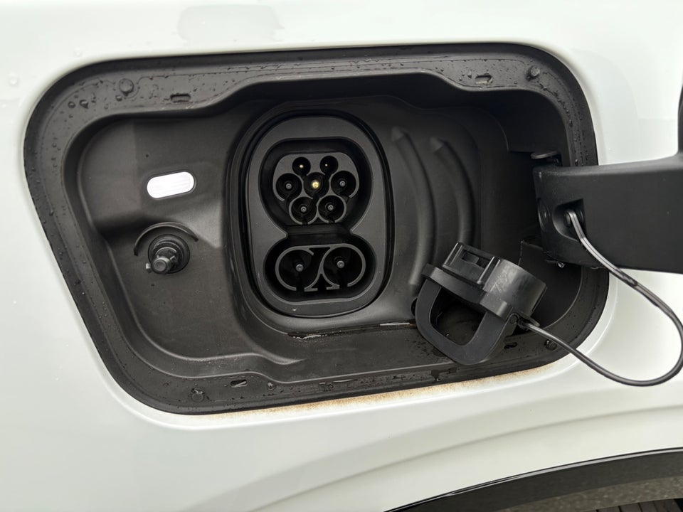 Ford Capri 82 Premium Extended Range 5d