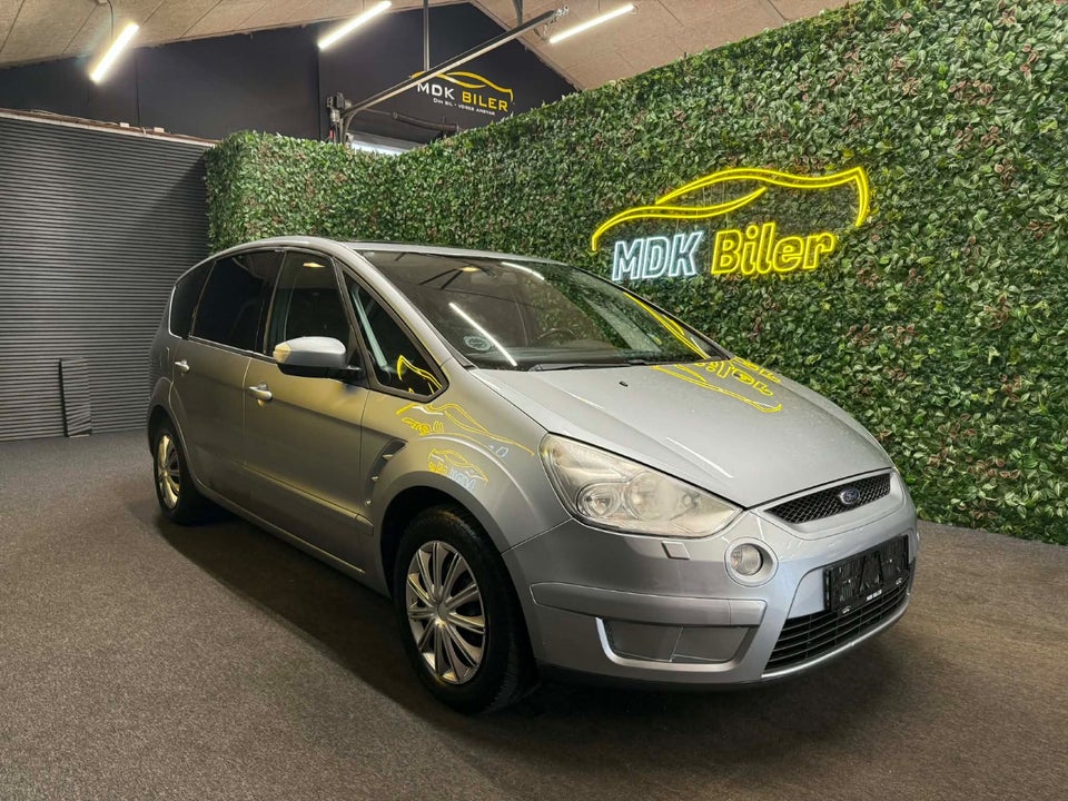 Ford S-MAX 2,0 Titanium 7prs 5d