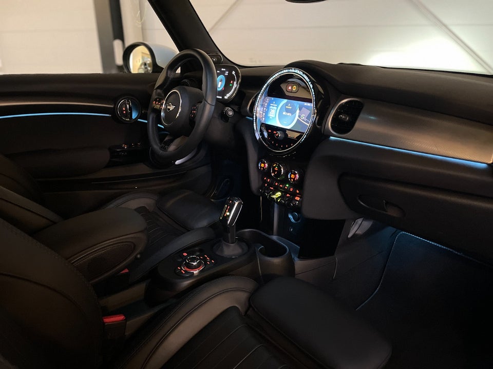 MINI Cooper SE Yours Trim 3d