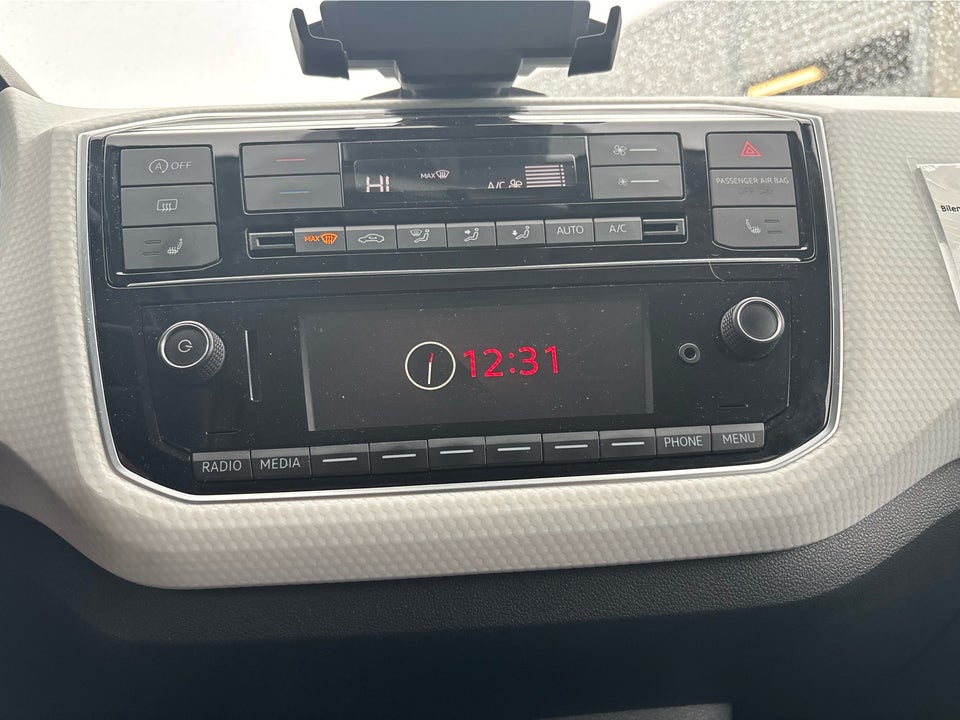 VW Up! 1,0 MPi 60 Design Up! BMT 5d