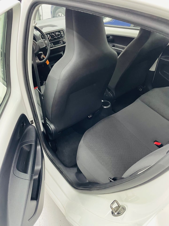 VW Up! 1,0 60 Take Up! BMT 5d