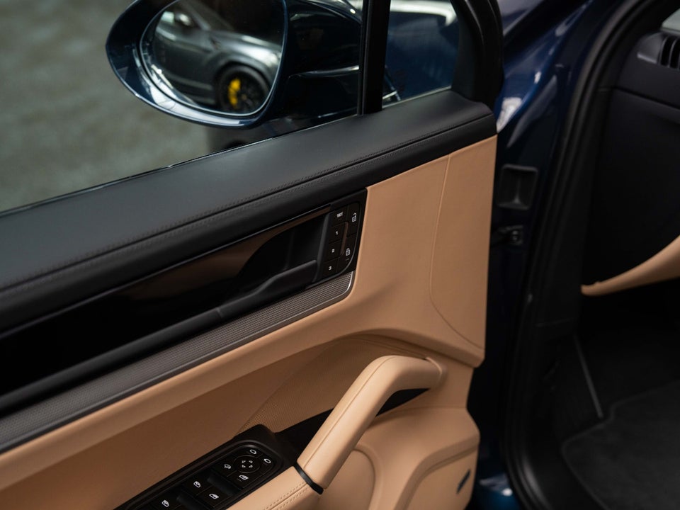 Porsche Cayenne 3,0 E-Hybrid Tiptr. 5d