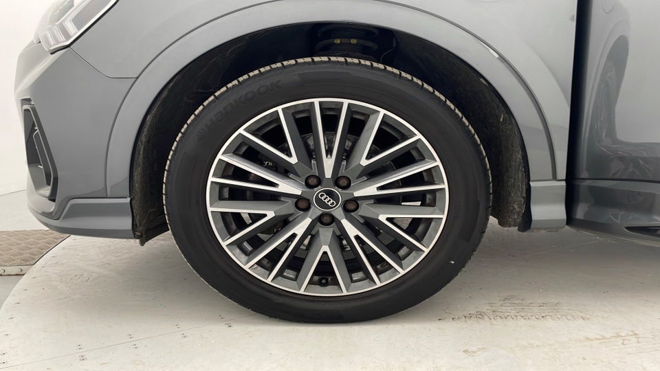 Audi Q3 45 TFSi e S-line plus S-tr. 5d