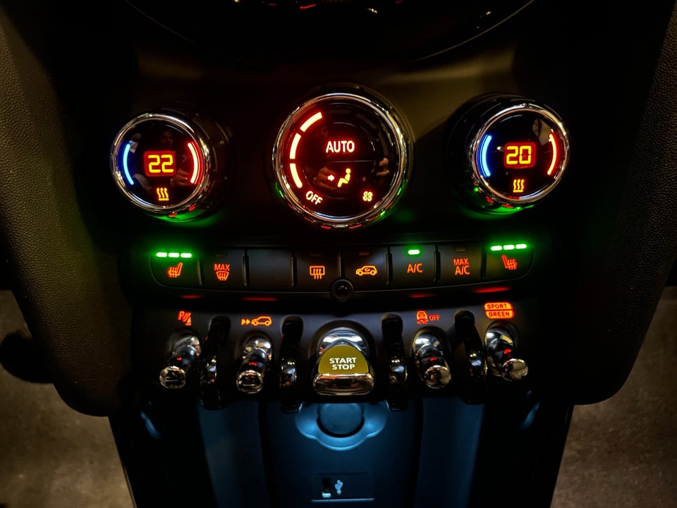 MINI Cooper SE Yours Trim 3d