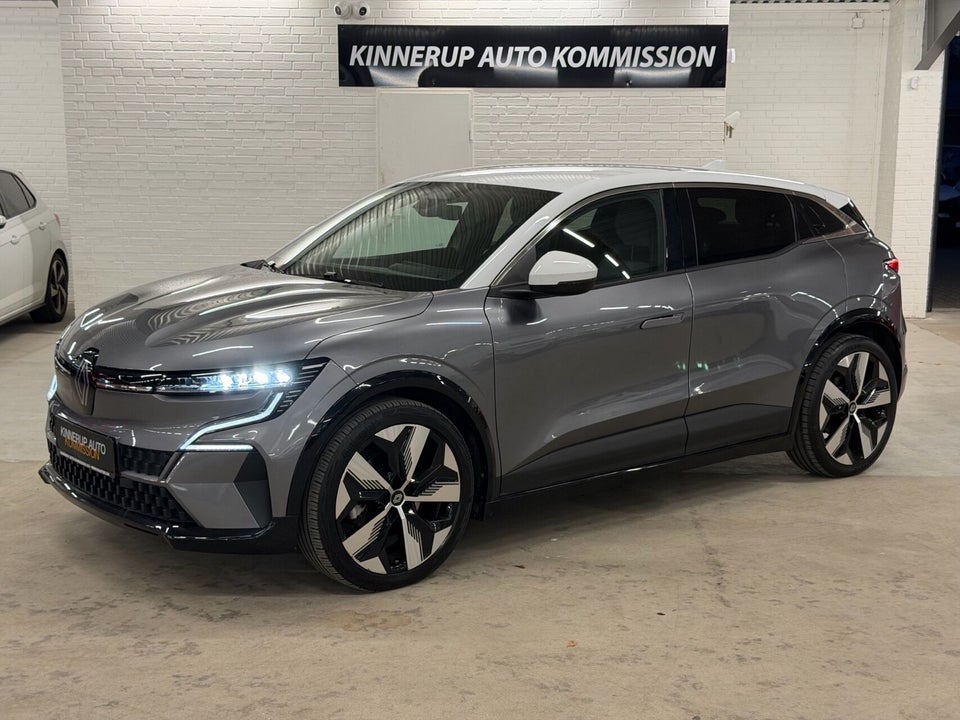 Renault Megane E-Tech 40 Equilibre 5d