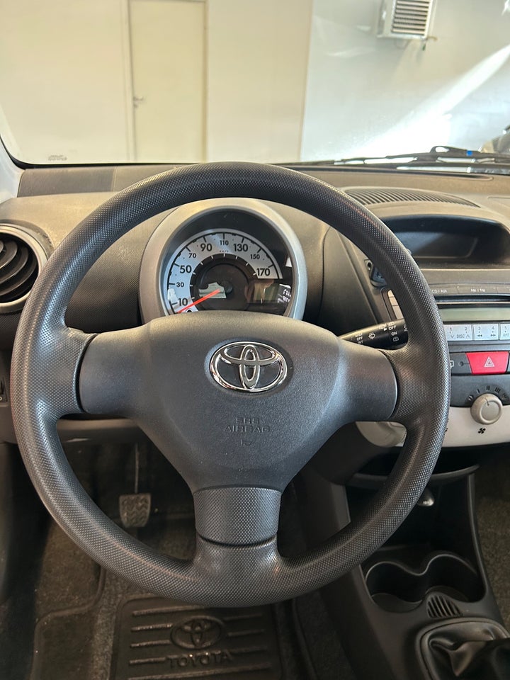 Toyota Aygo 1,0 VVT-i T1 3d