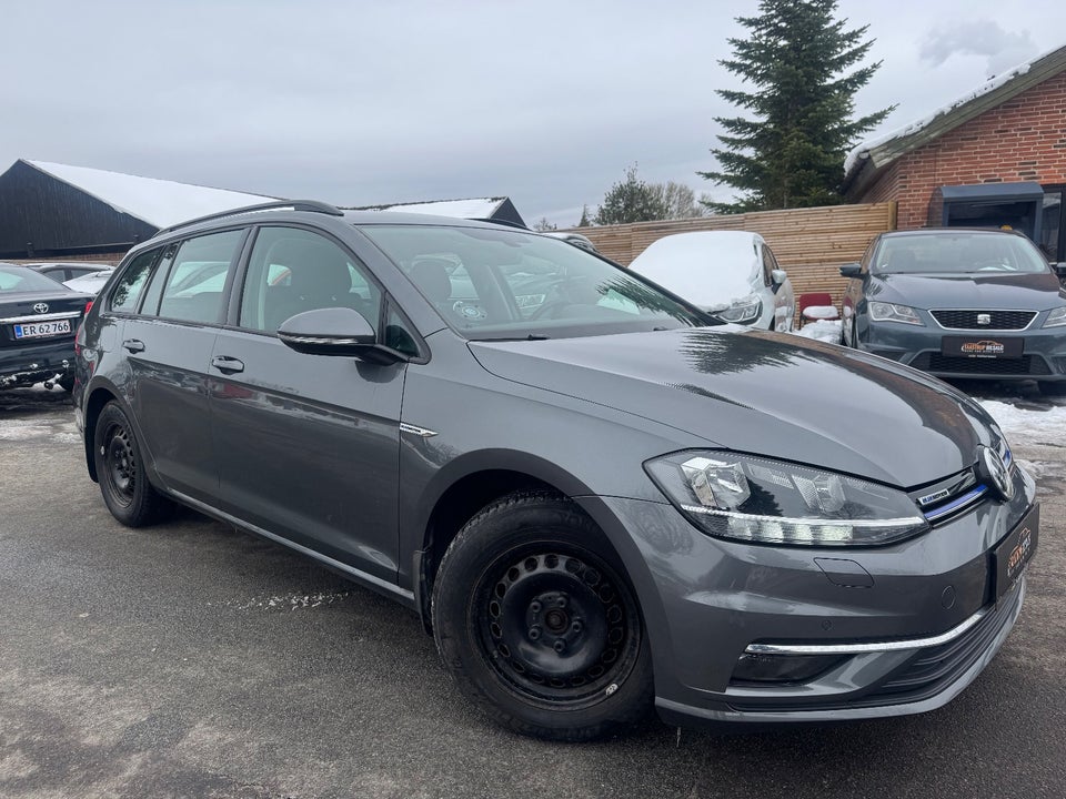 VW Golf VII 1,5 TSi 130 Comfortline Variant DSG 5d