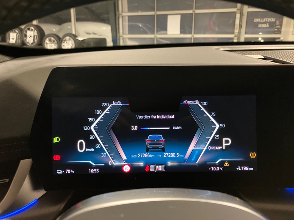 BMW iX1 xDrive30 M-Sport 5d