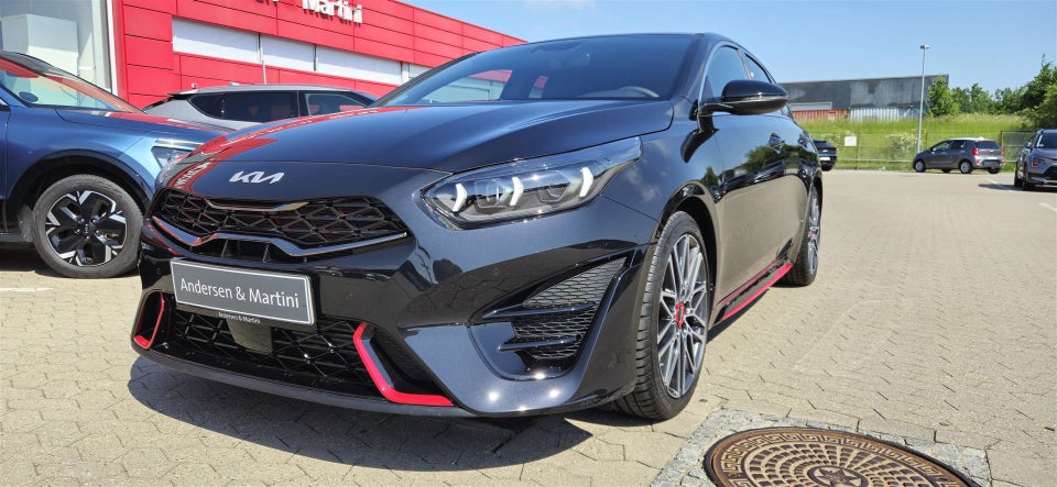 Kia ProCeed 1,6 T-GDi GT DCT 5d