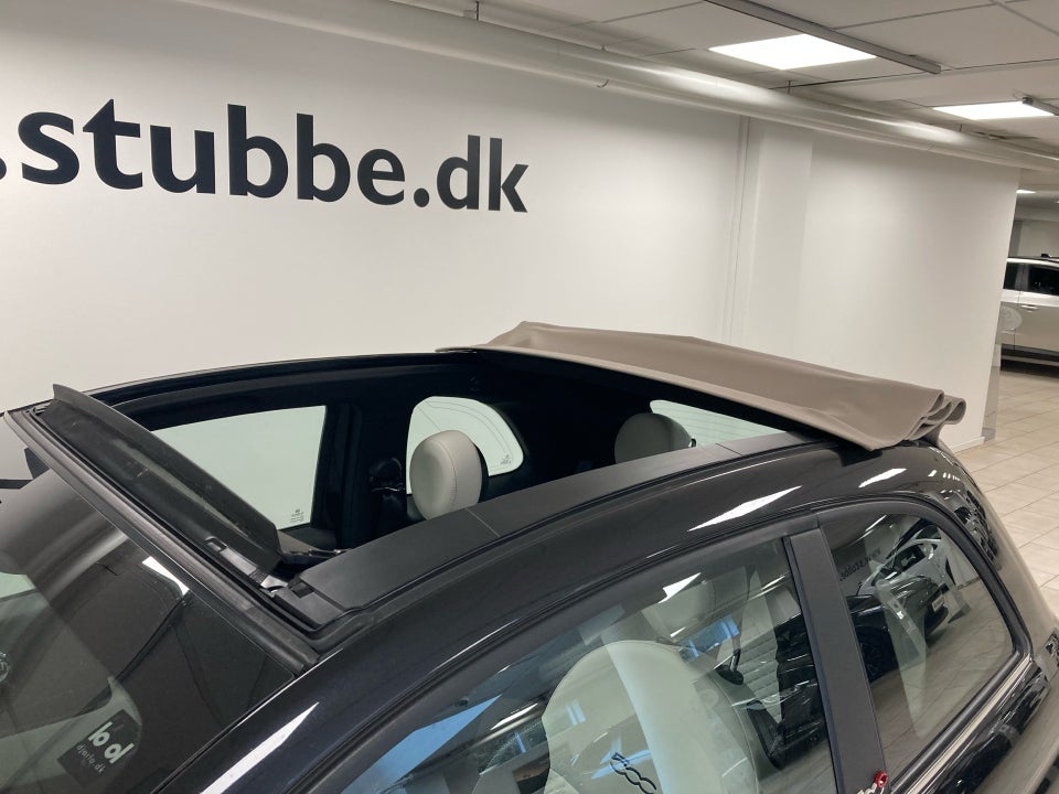 Fiat 500C 1,0 Hybrid Dolcevita 2d