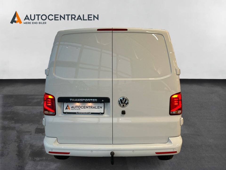 VW Transporter 2,0 TDi 150 Kassevogn DSG lang