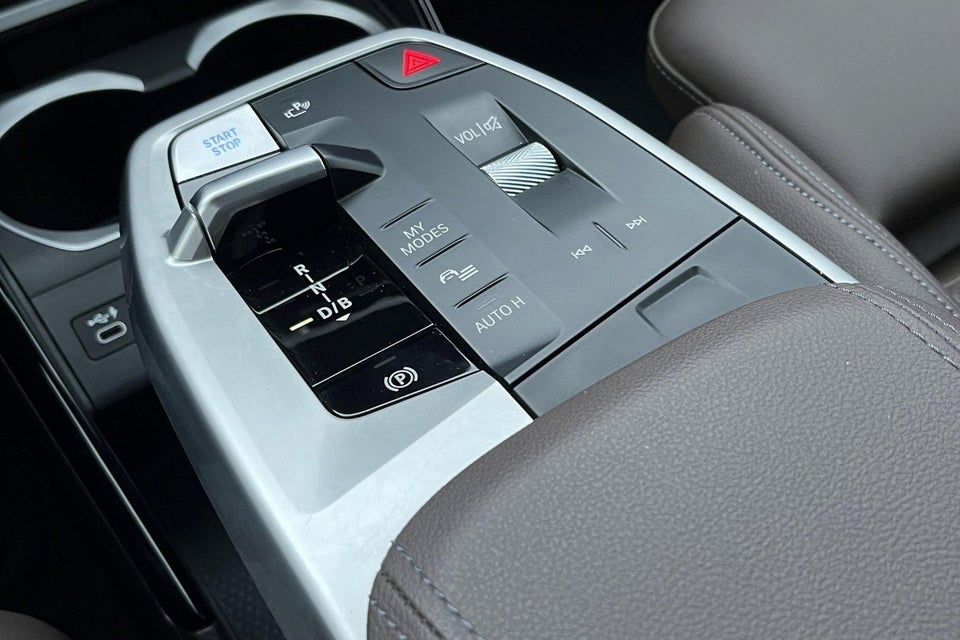 BMW iX1 xDrive30 M-Sport Premium 5d