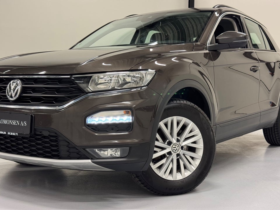 VW T-Roc 1,6 TDi 115 Style 5d