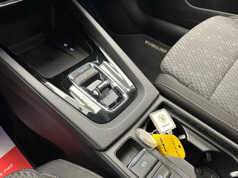 Skoda Octavia 1,4 TSi iV Combi DSG 5d