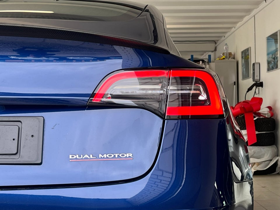 Tesla Model 3 Performance AWD 4d