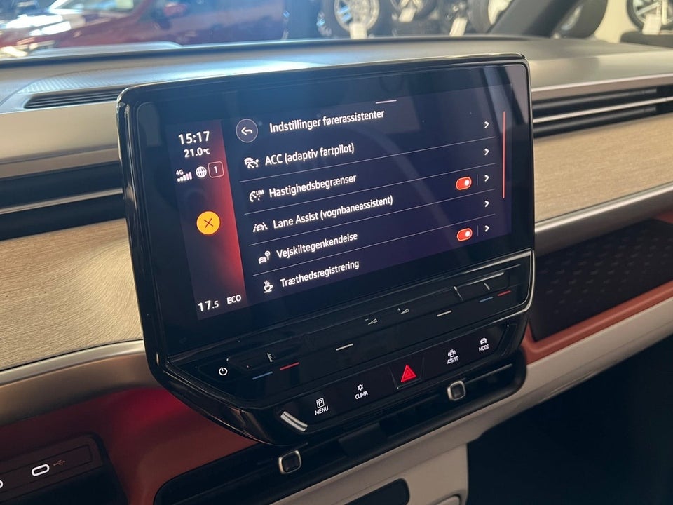 VW ID.Buzz 77 Pro SWB 5d