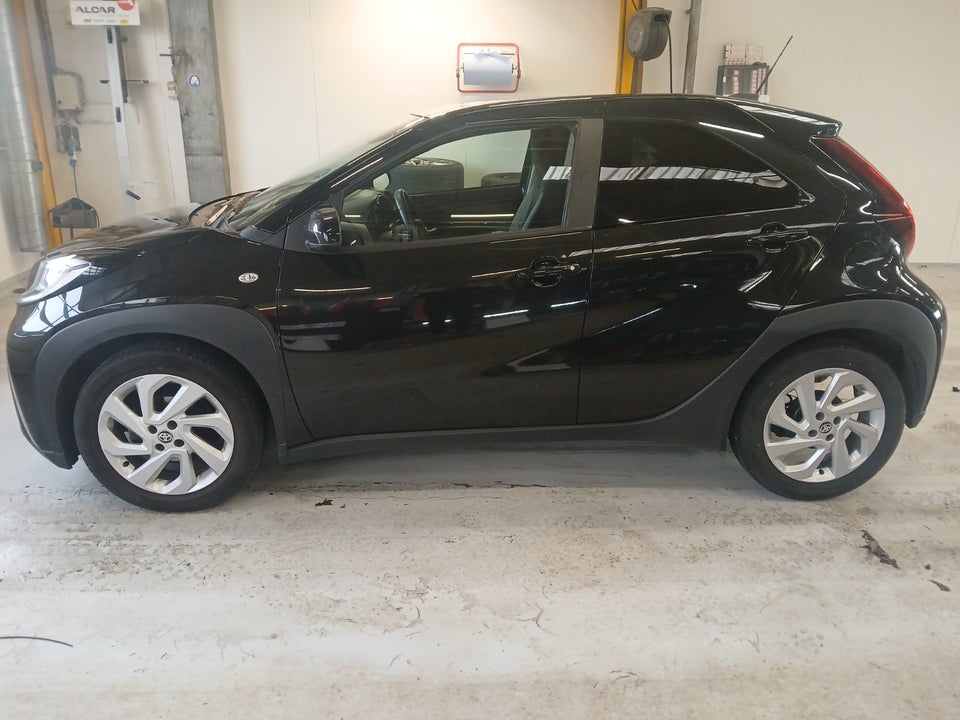 Toyota Aygo X 1,0 Play Comfort 5d