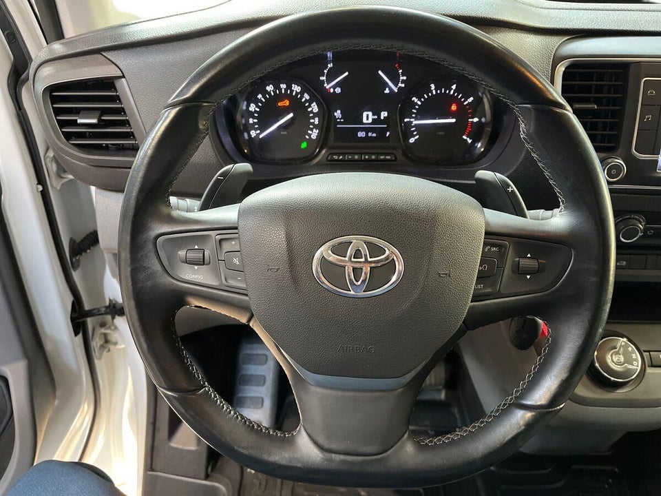 Toyota ProAce 2,0 D 144 Long Comfort Master aut. 4d