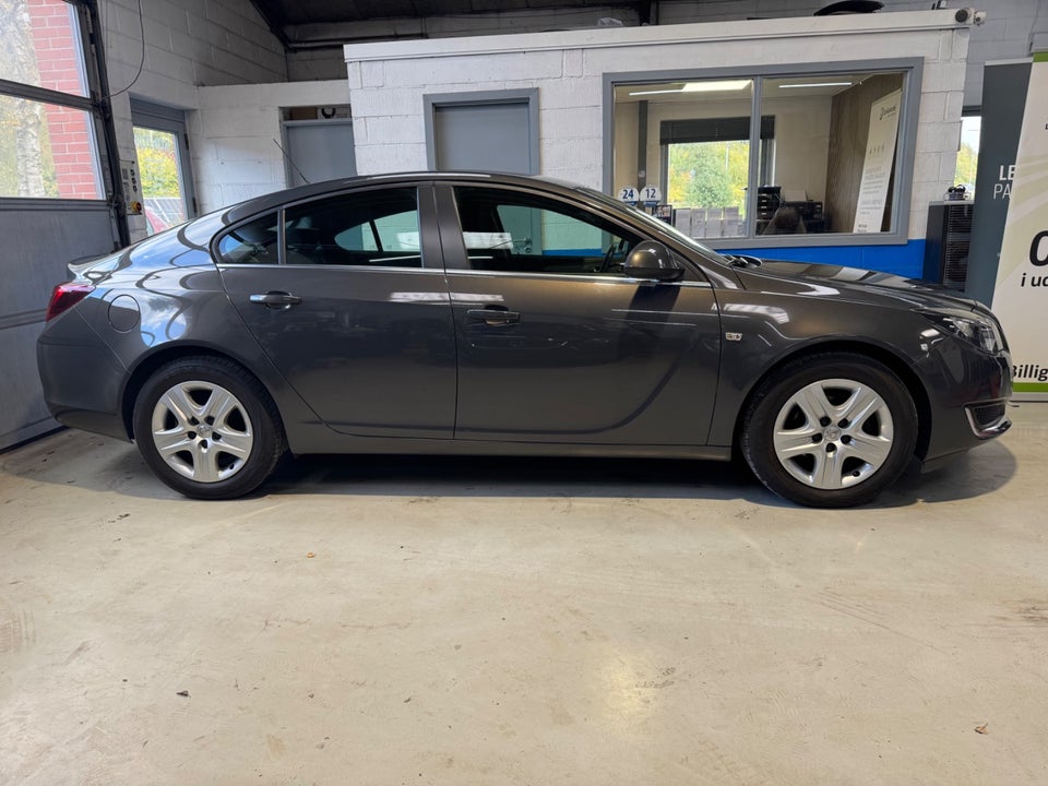 Opel Insignia 1,4 T 140 Edition eco 5d
