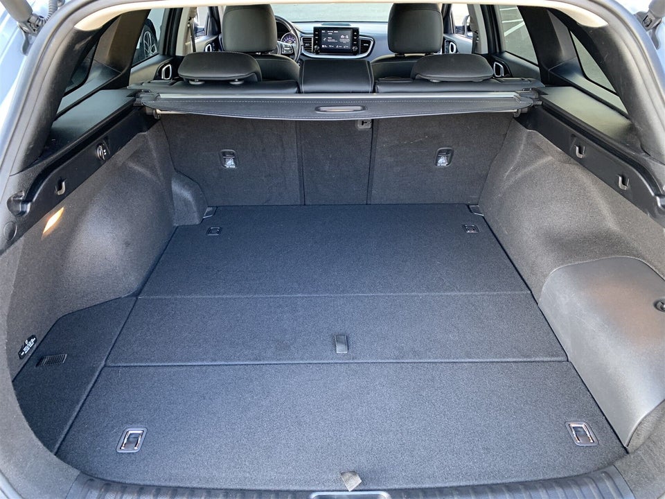 Kia Ceed 1,6 PHEV Upgrade SW DCT 5d