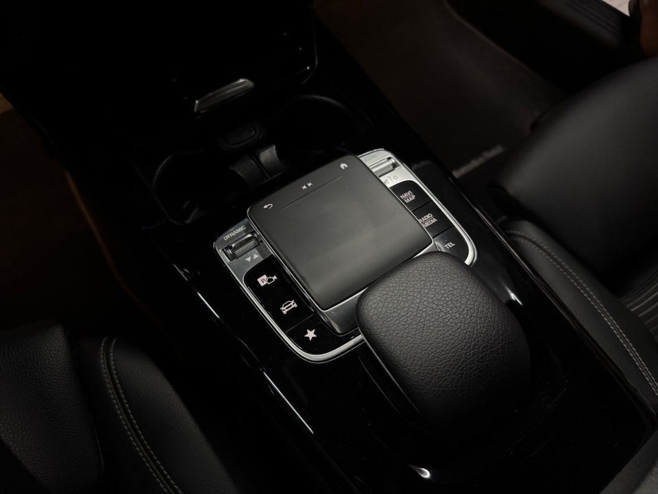 Mercedes A200 1,3 Progressive aut. 5d