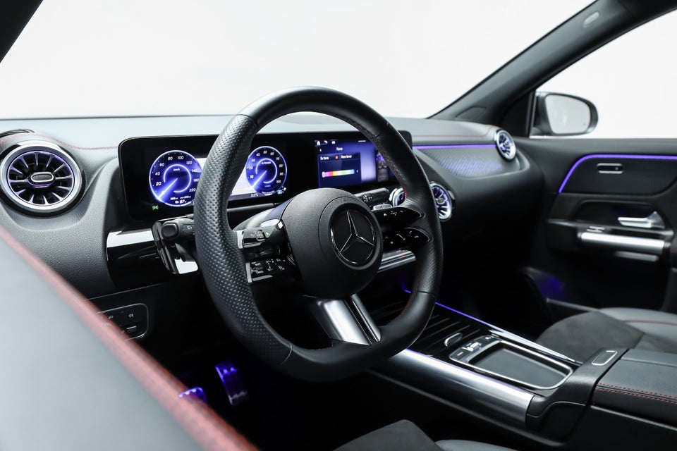 Mercedes EQA250+ AMG Advance 5d