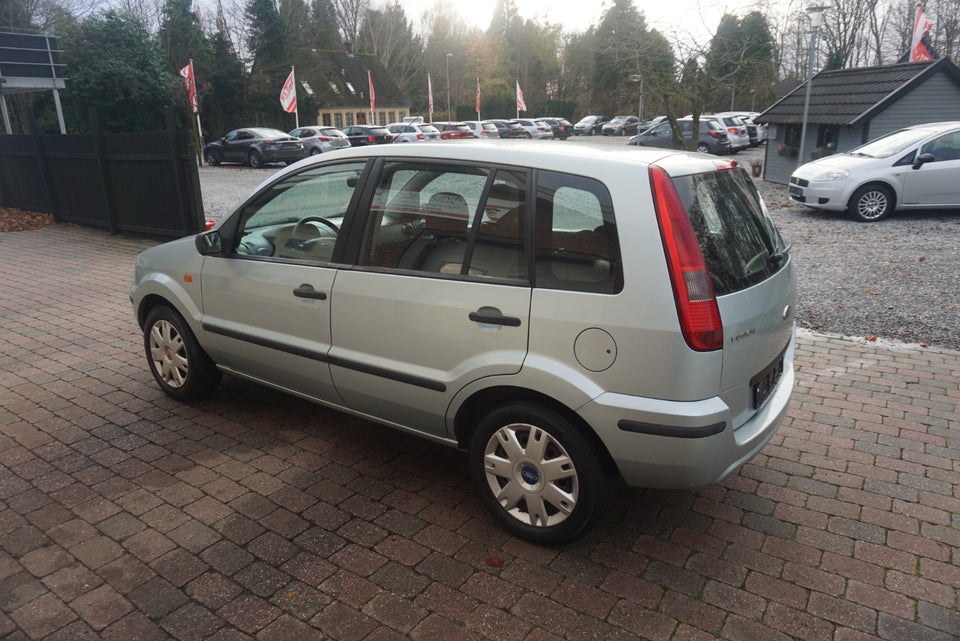 Ford Fusion 1,4  5d