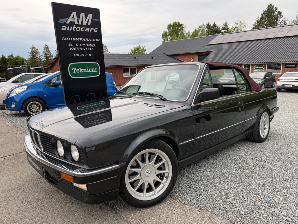 BMW 325i 2,5 Cabriolet 2d