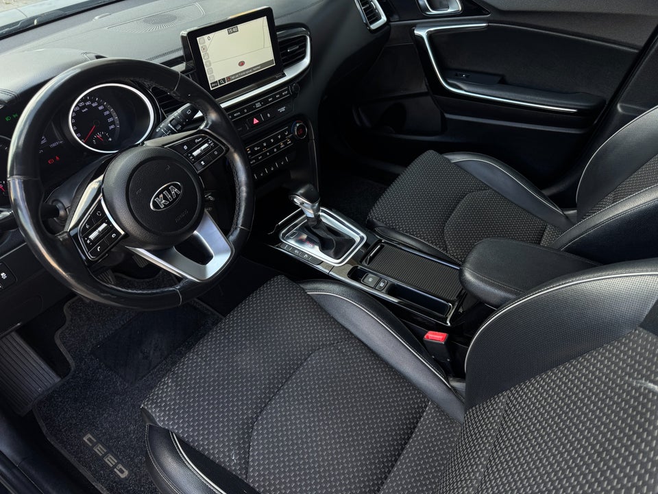 Kia Ceed 1,6 CRDi 136 Intro Edition DCT 5d