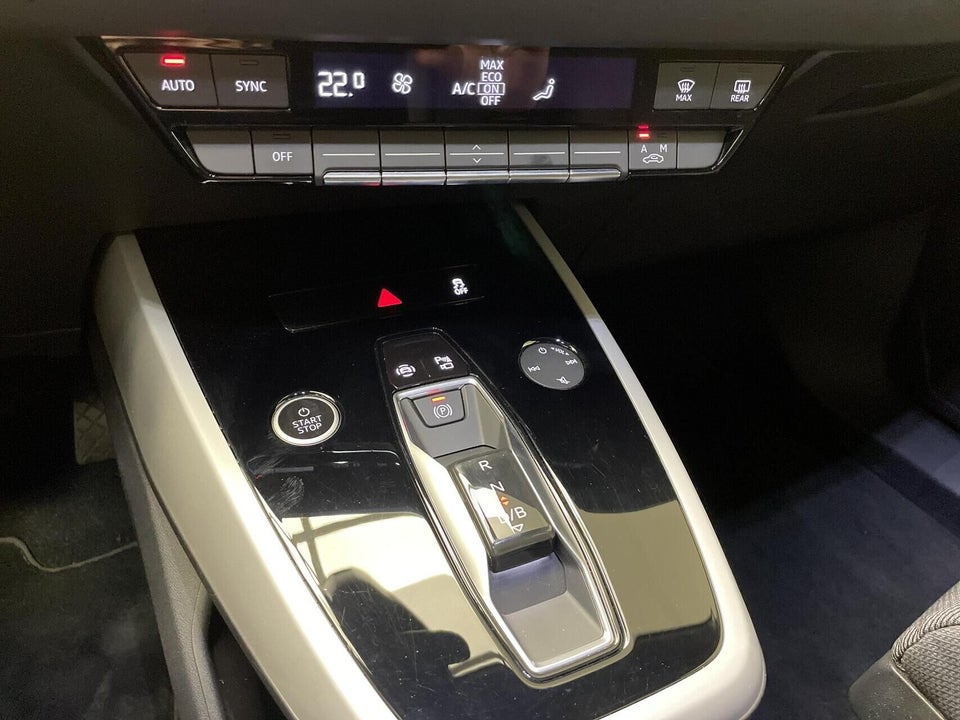 Audi Q4 e-tron 35  5d