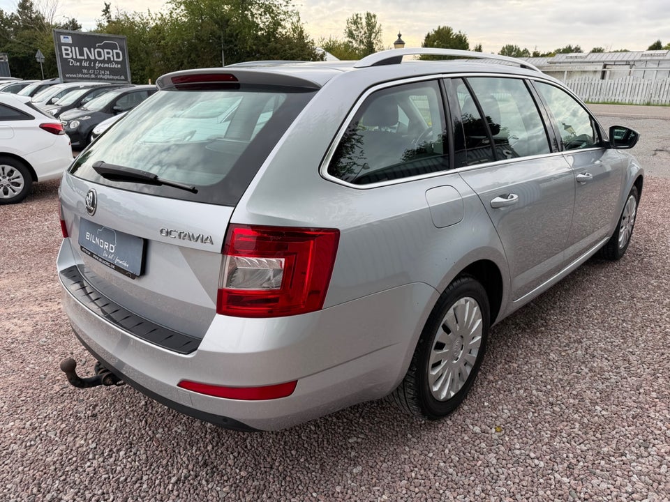 Skoda Octavia 1,2 TSi 105 Elegance Combi DSG 5d