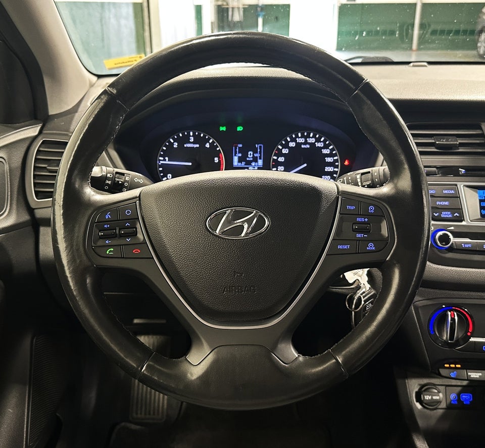 Hyundai i20 1,1 CRDi 75 Trend 5d