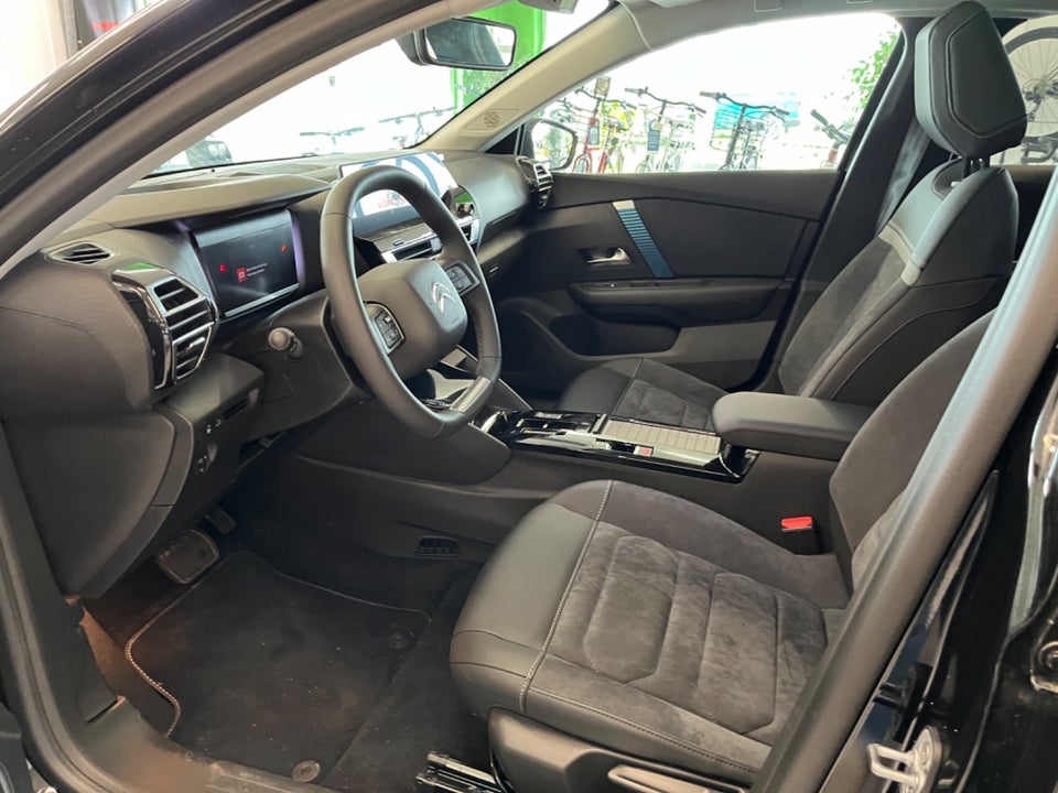 Citroën ë-C4 X 50 Shine Pack 4d